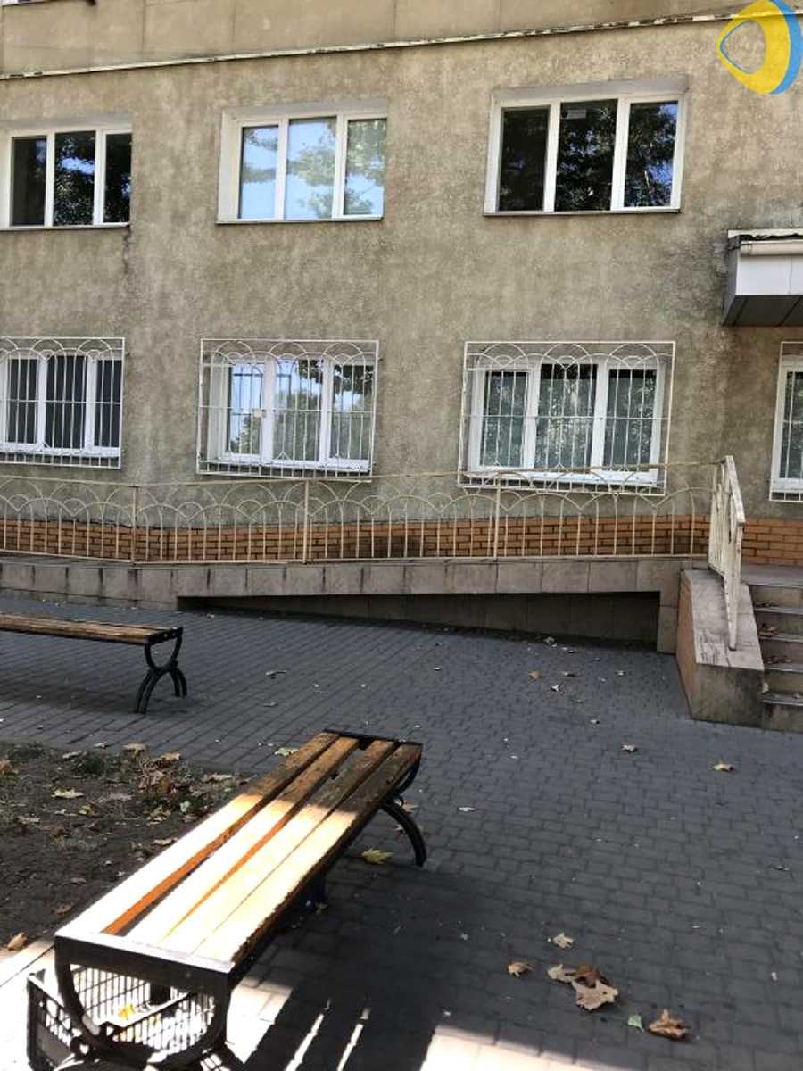 1877024239877833