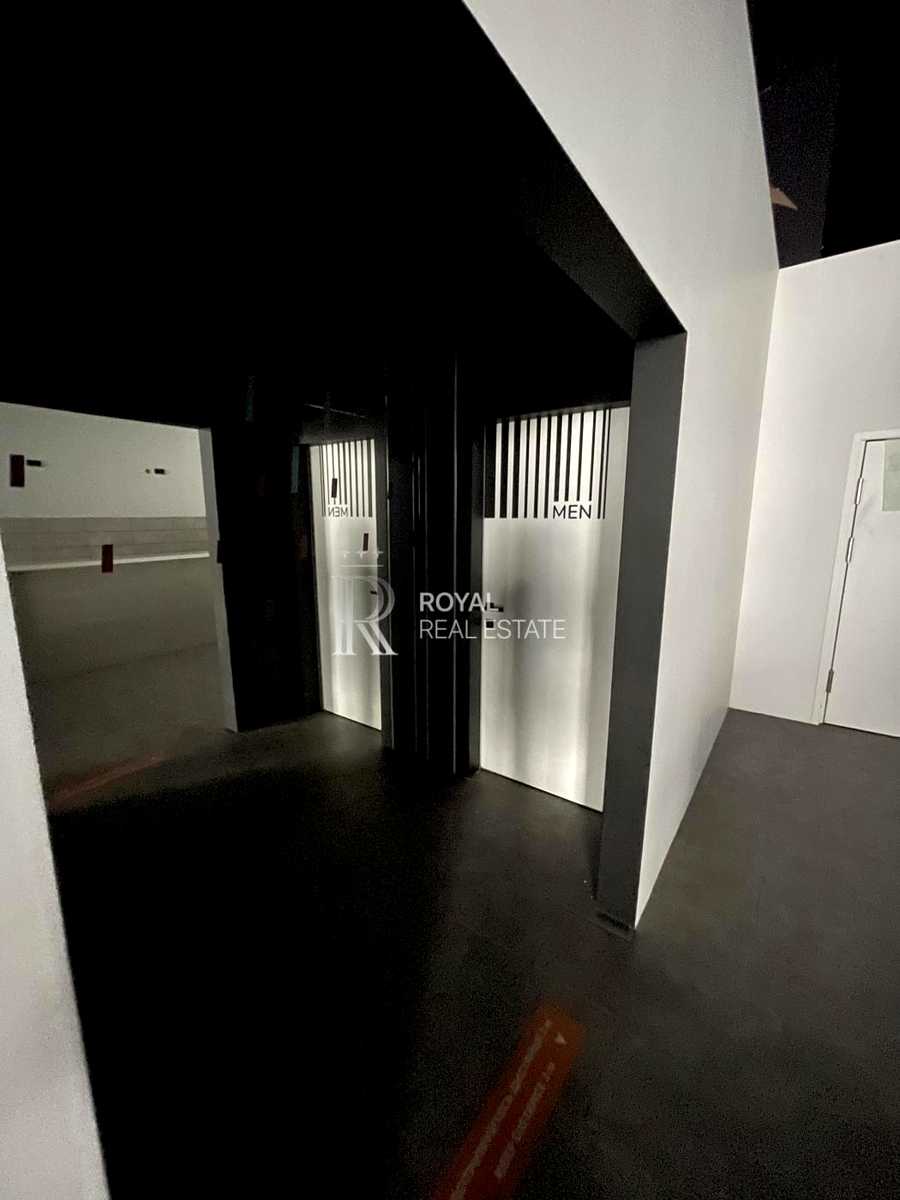 1877024552423631