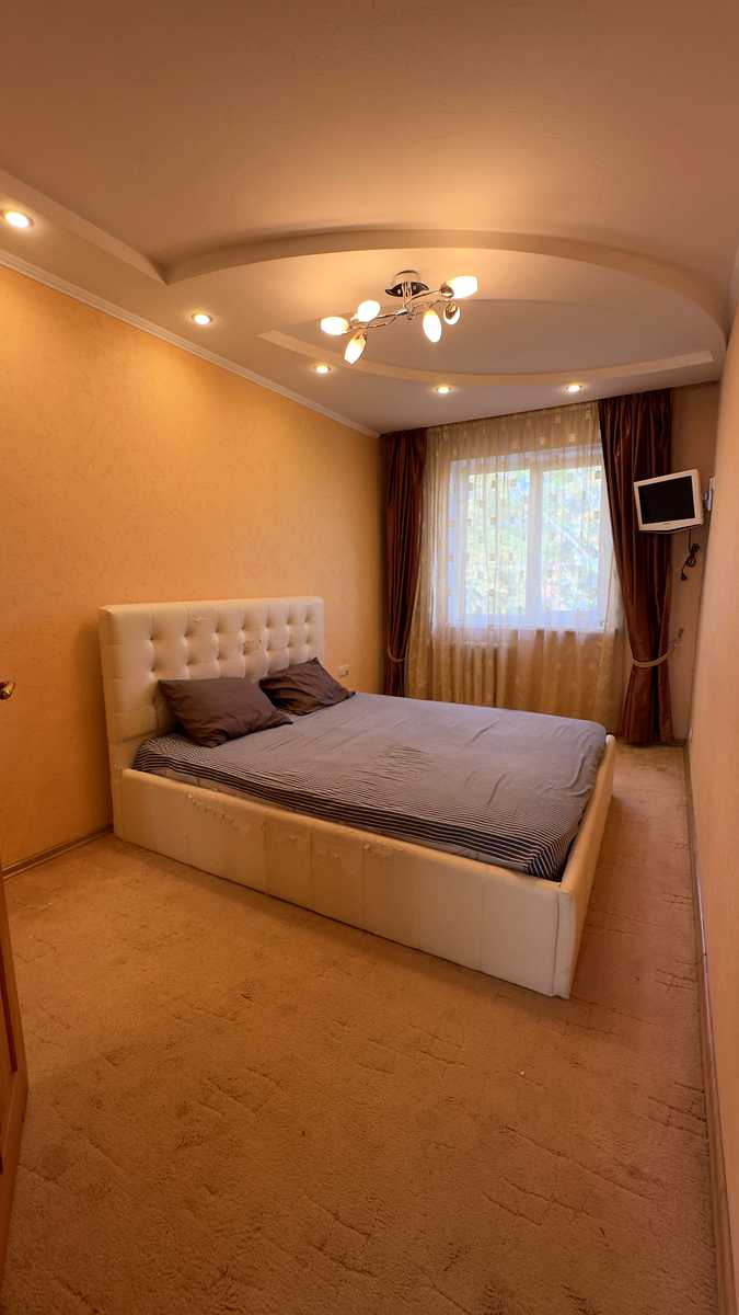 1877024575091034
