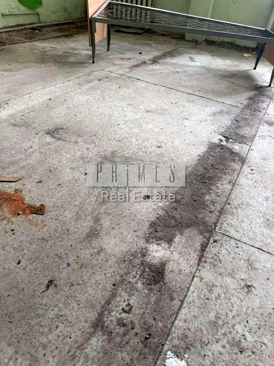 1877024895987845