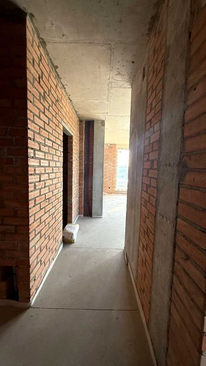 1877025863782485