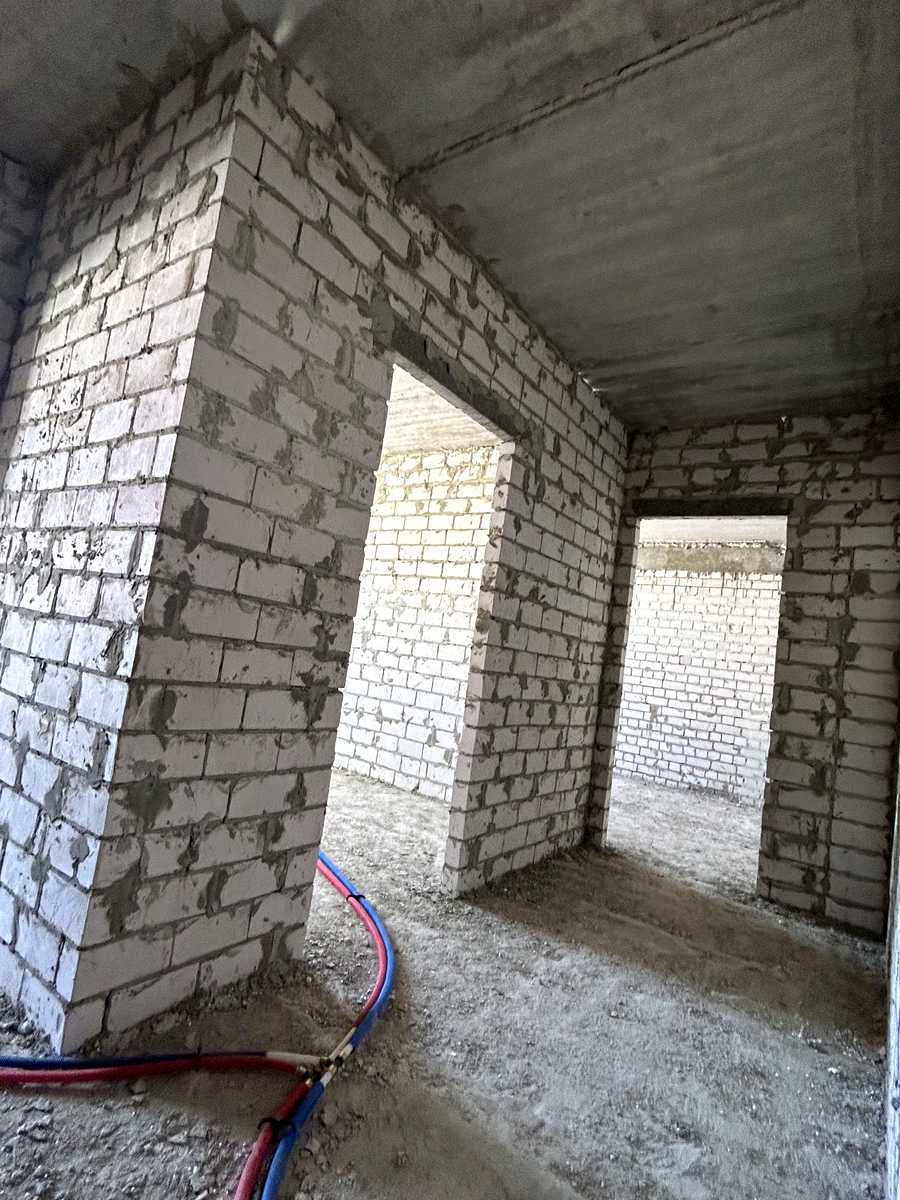 1877025998246478