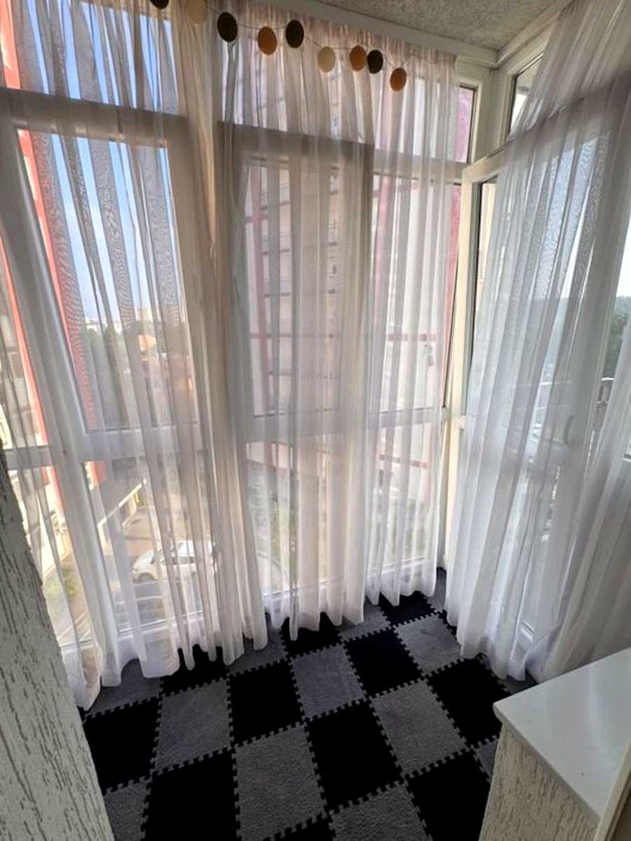1877027091351624