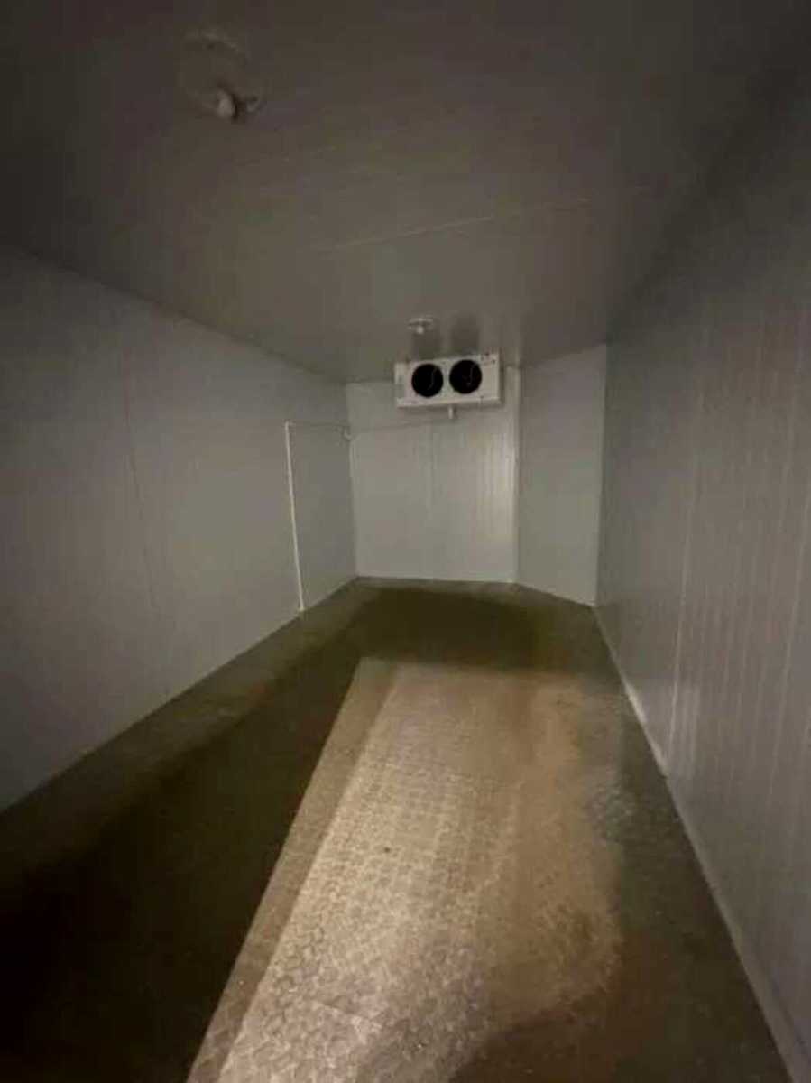 1877028698812351