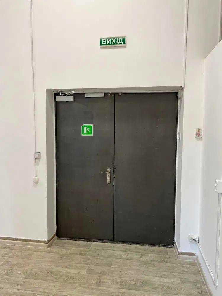 1877029325039061