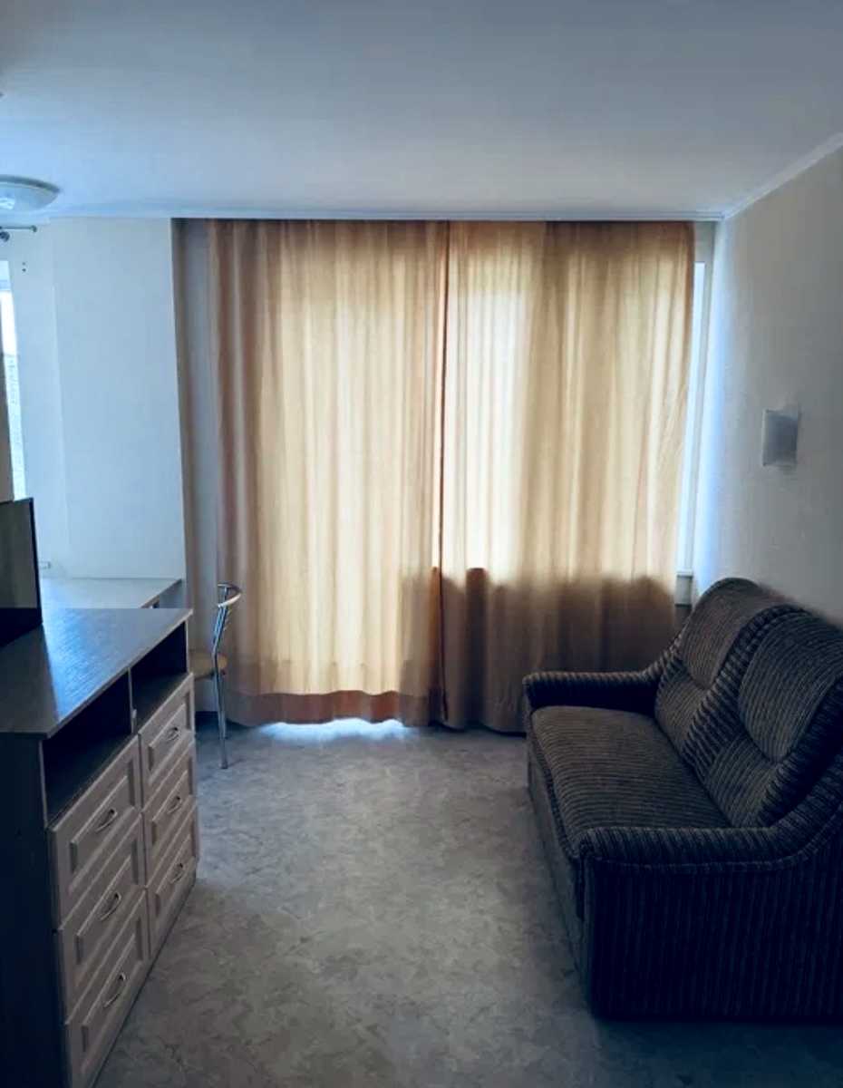 1877031069183925