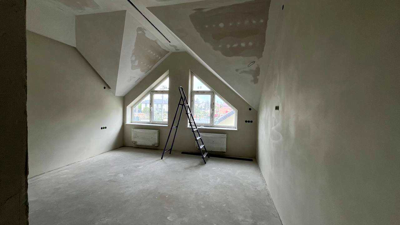 1877031126734084