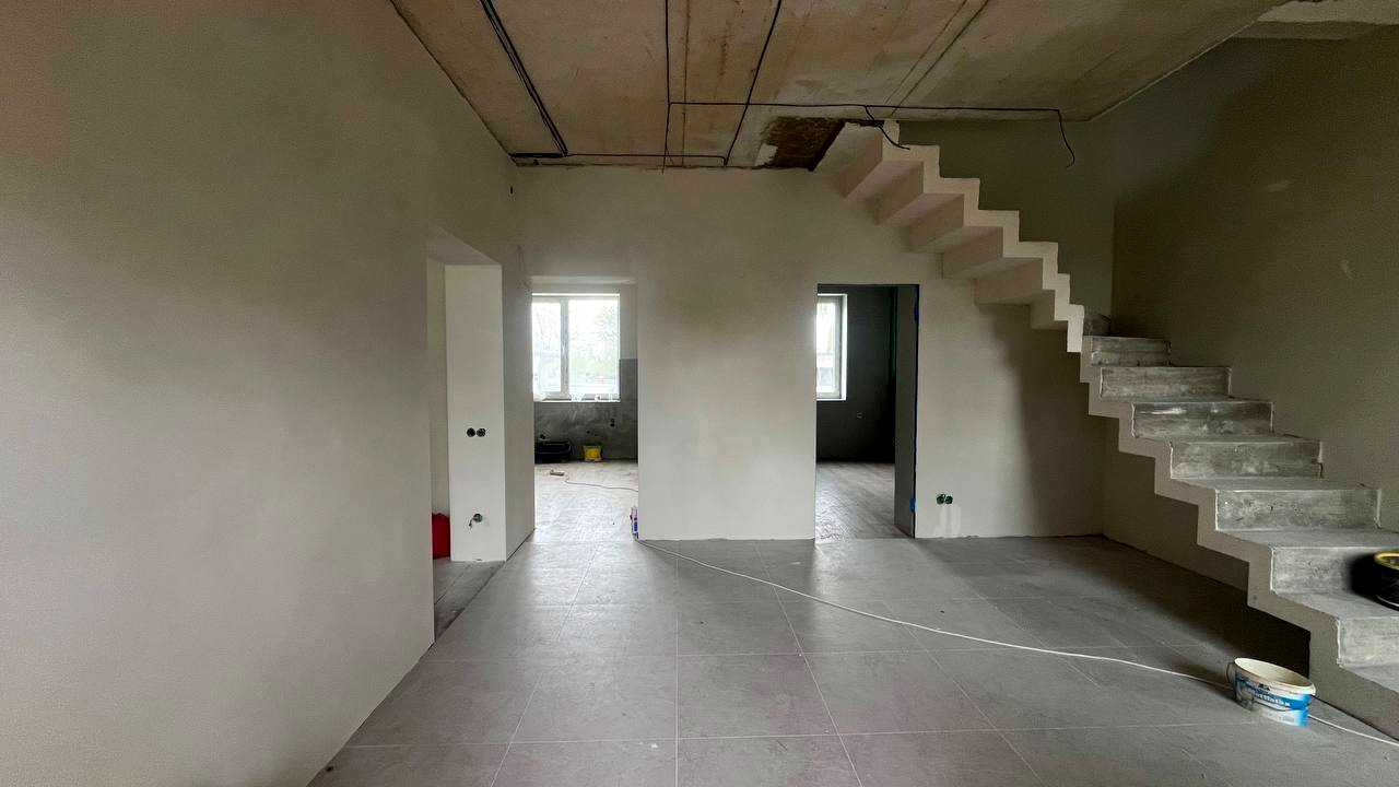 1877031127849330