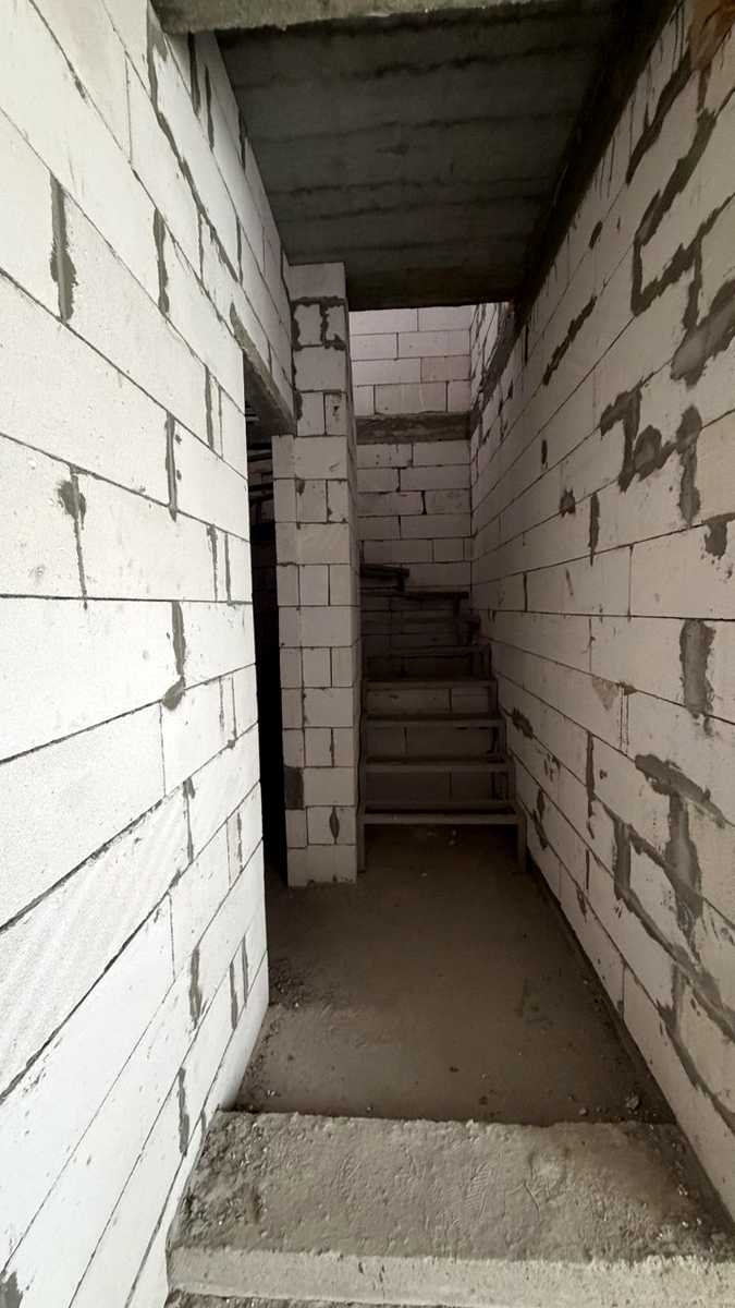 1877031547995321