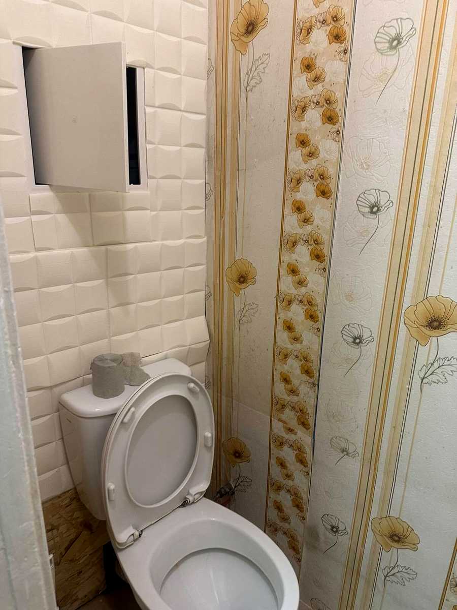 1877032702533615