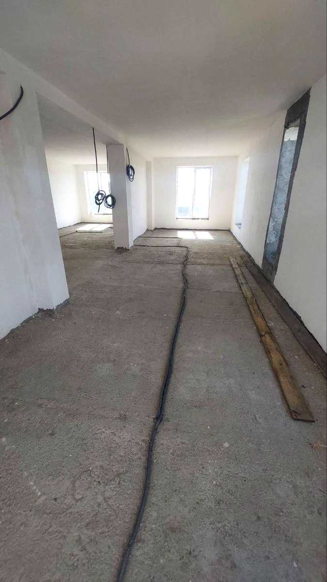 1877033178933222