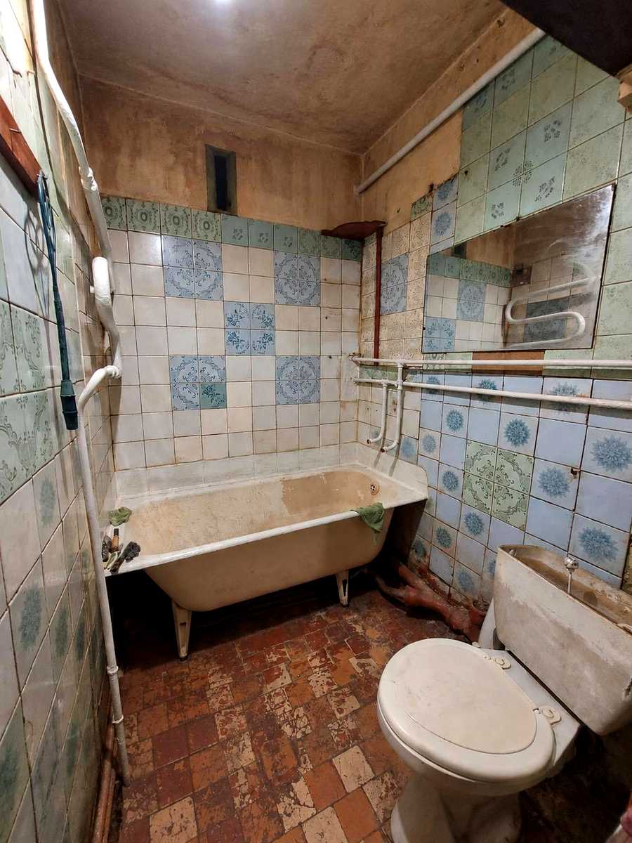 1877033482823635