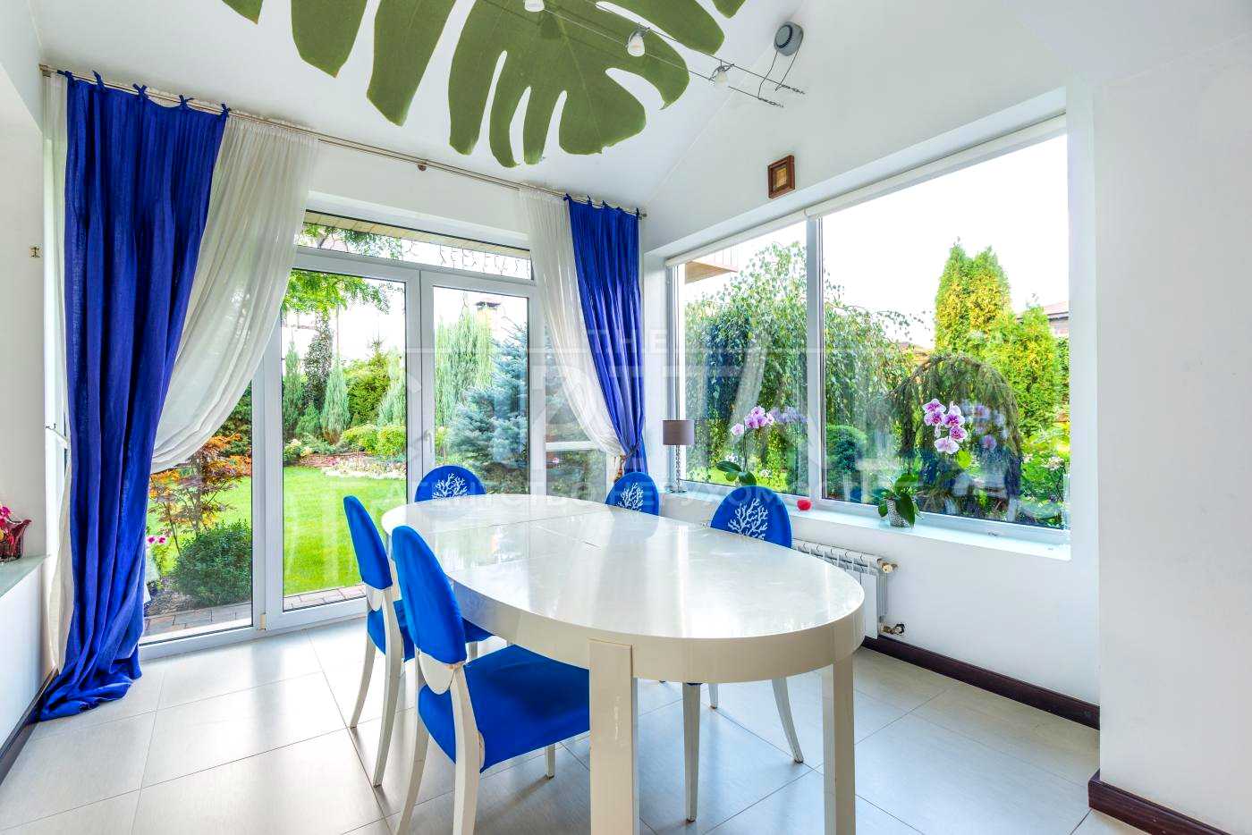 1877034730834675