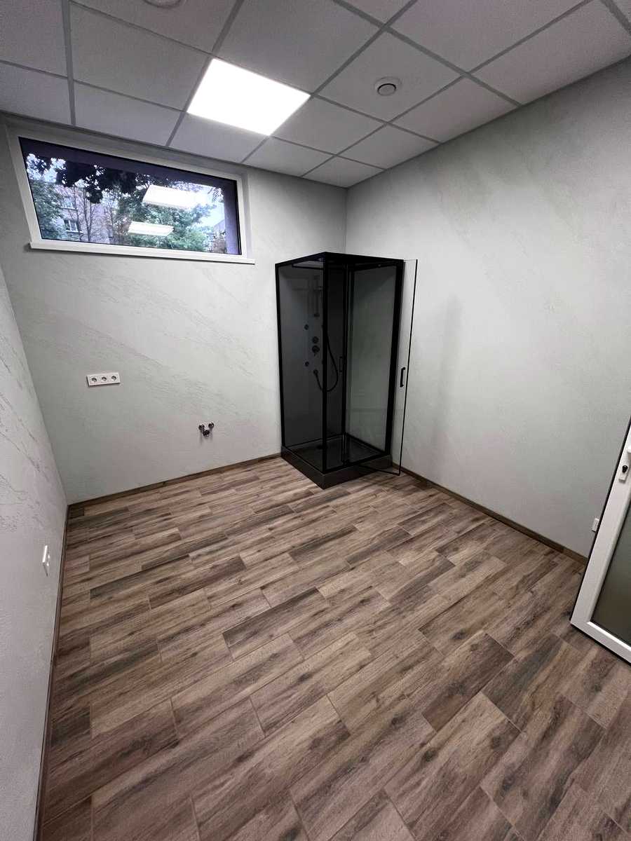 1877035573274063