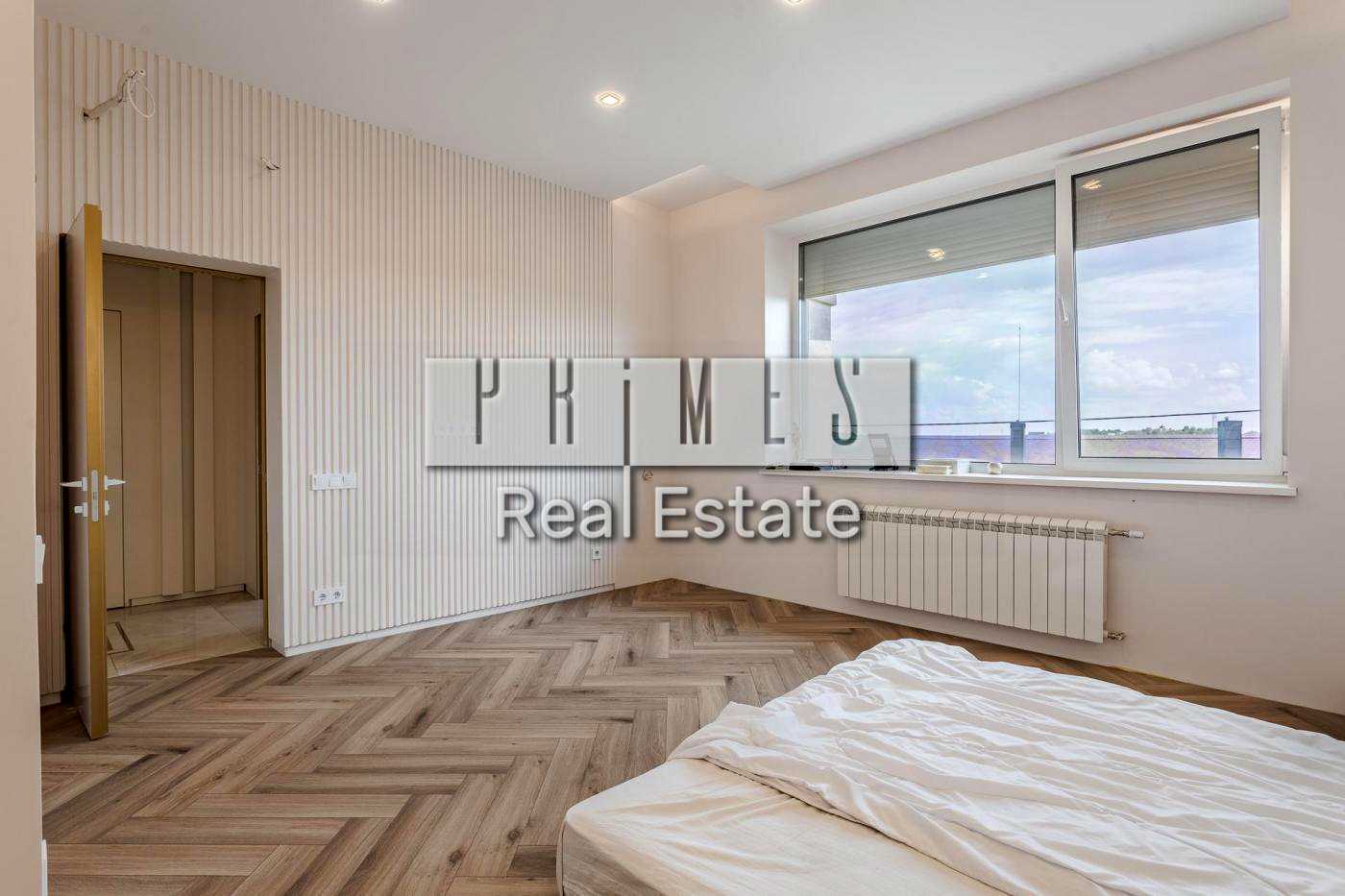 1877037289384523