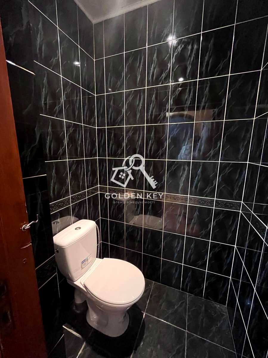 1877037656173165