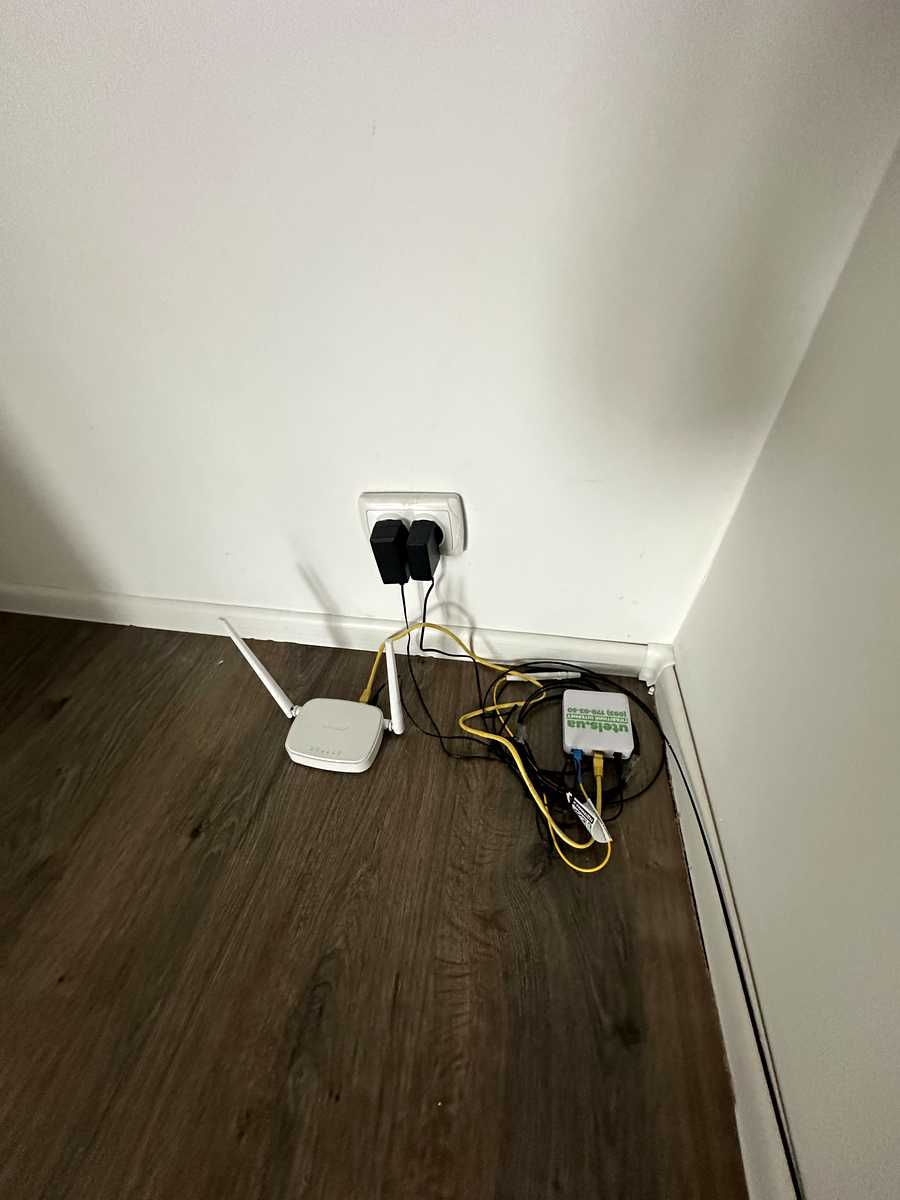 1877037902321358