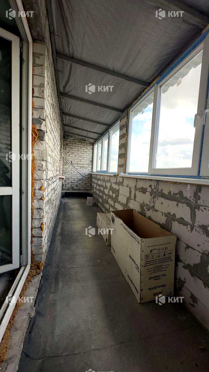 1877038073795364