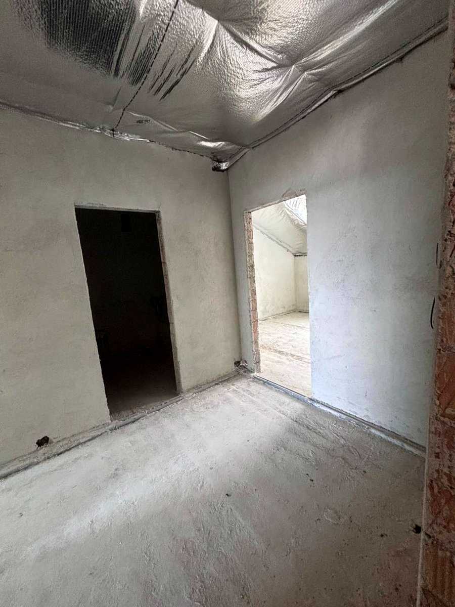 1877039605105076