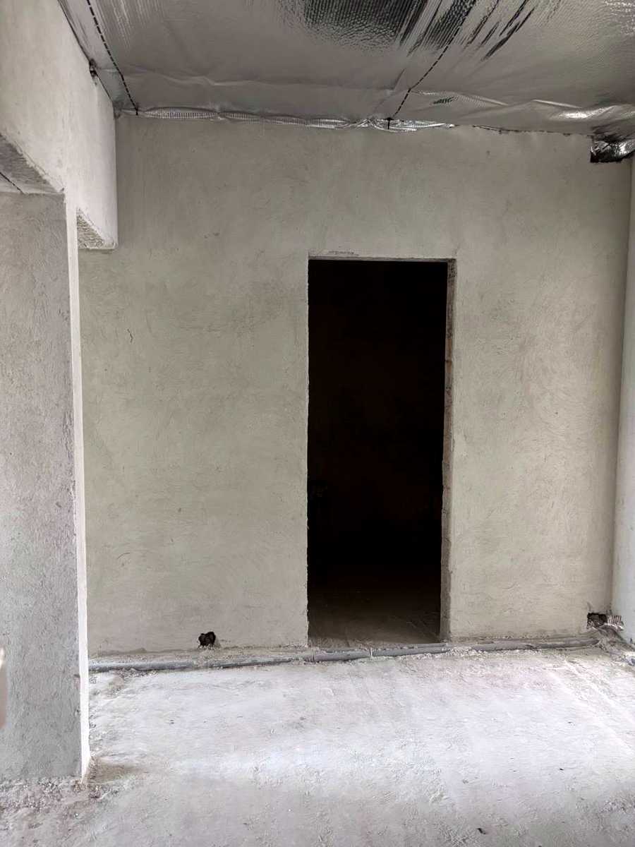 1877039605451781