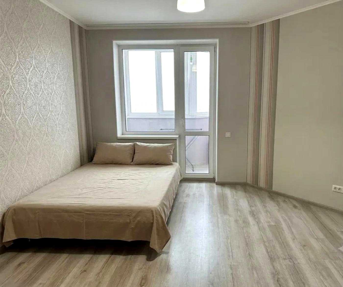 1877041737804897
