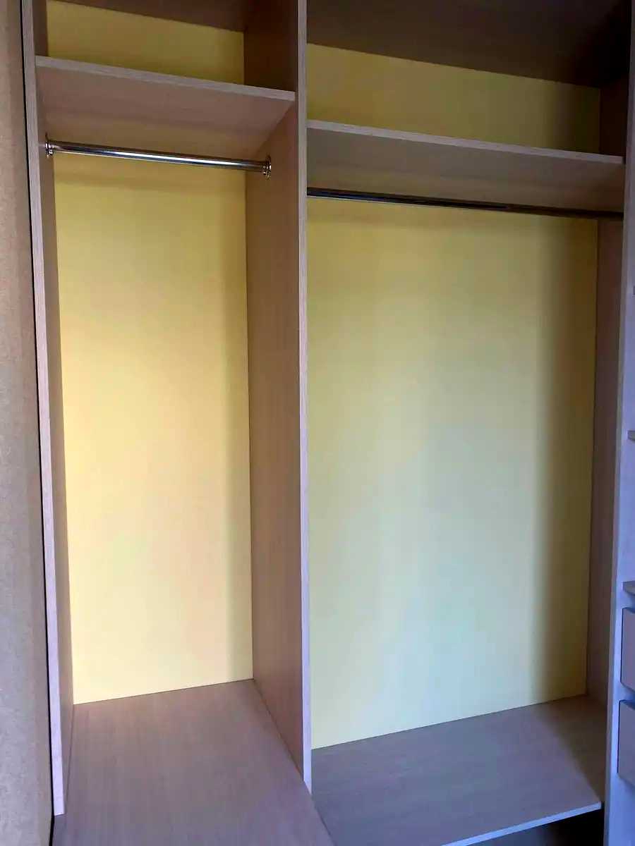 1877041836036052