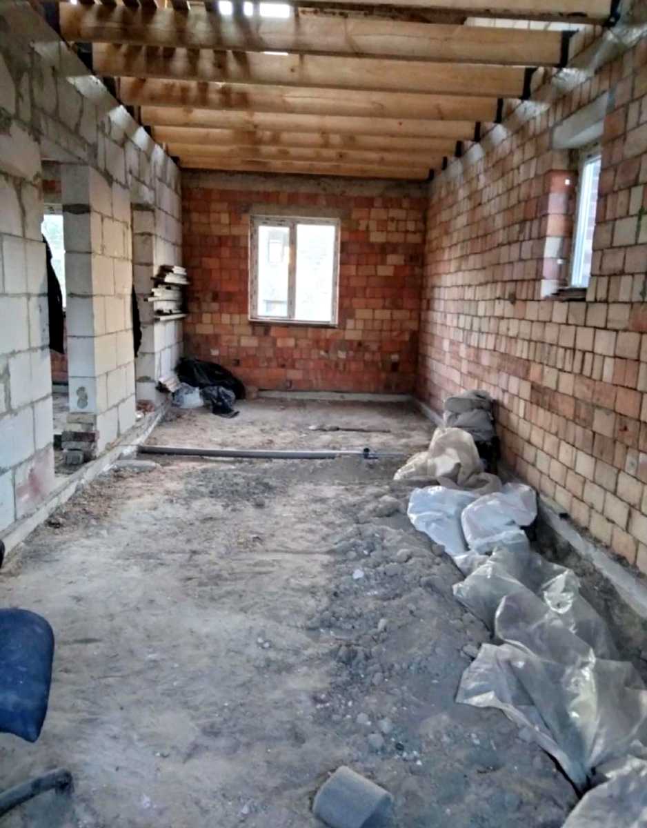 1877042308276838