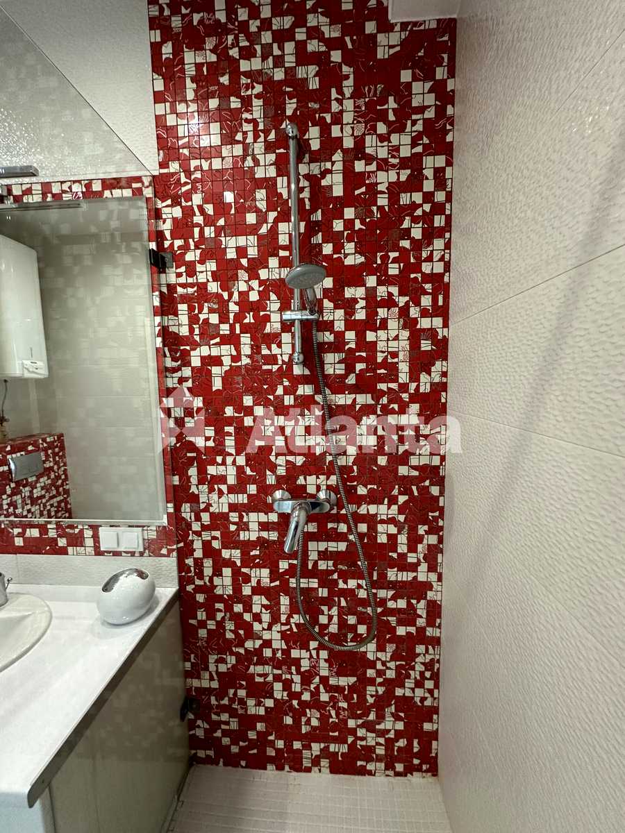 1877042766147435