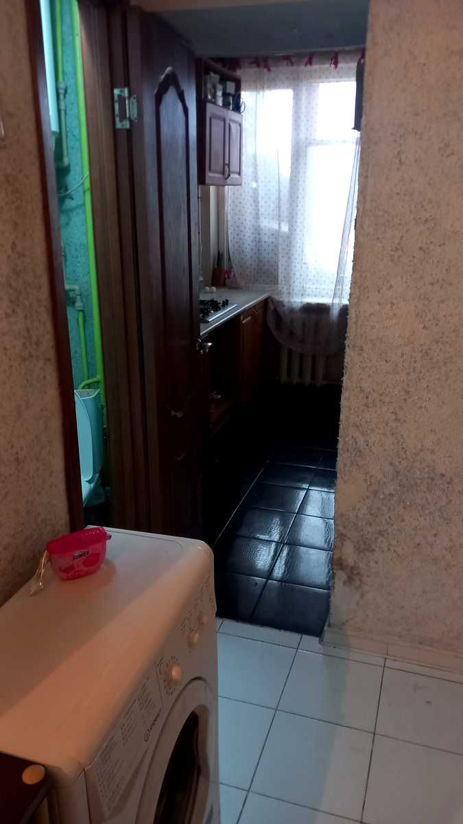1877042810604040