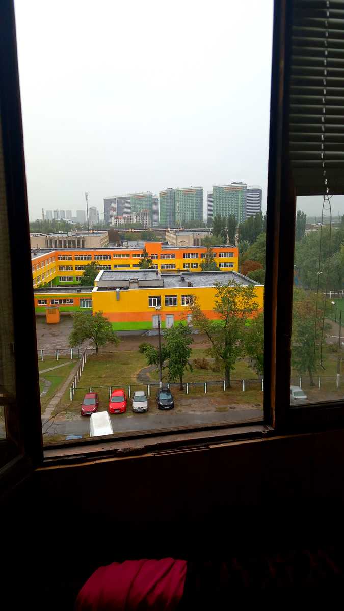 1877043181853887