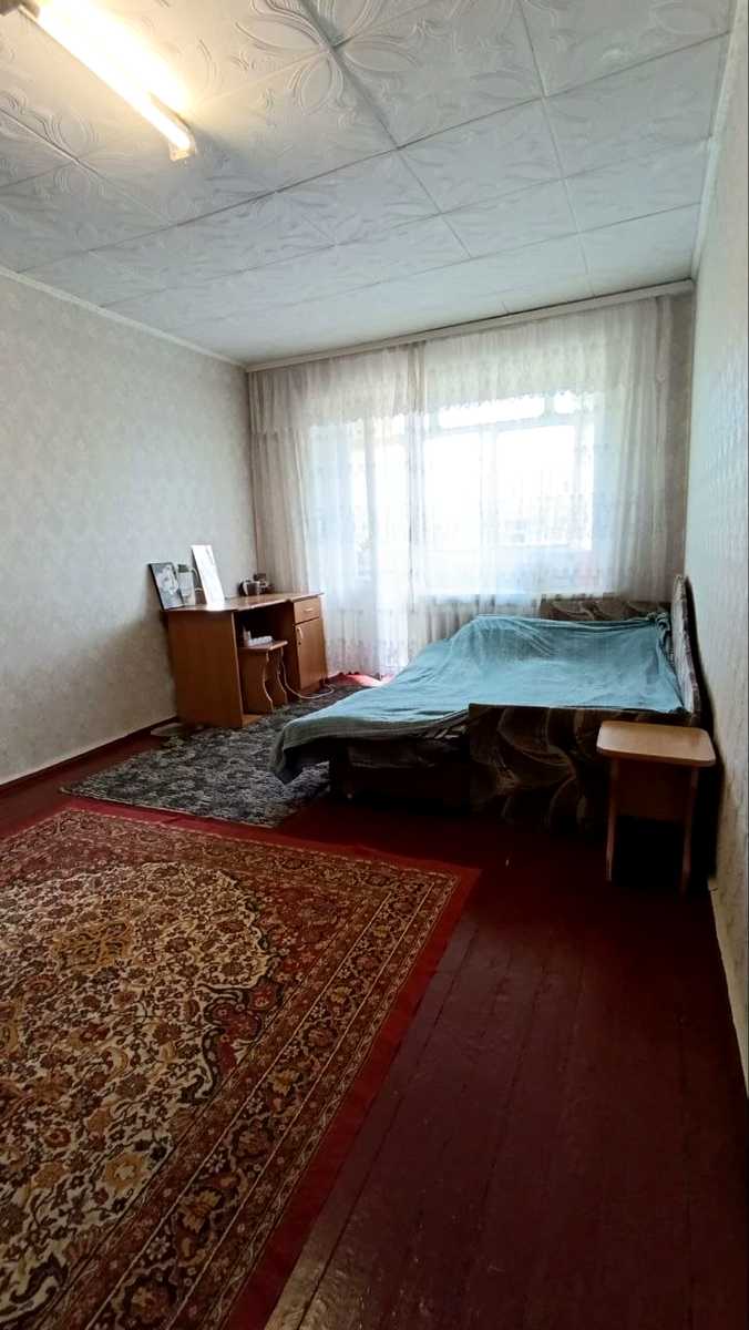 1877043256722958