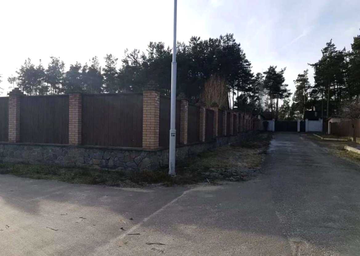 1877043871420202