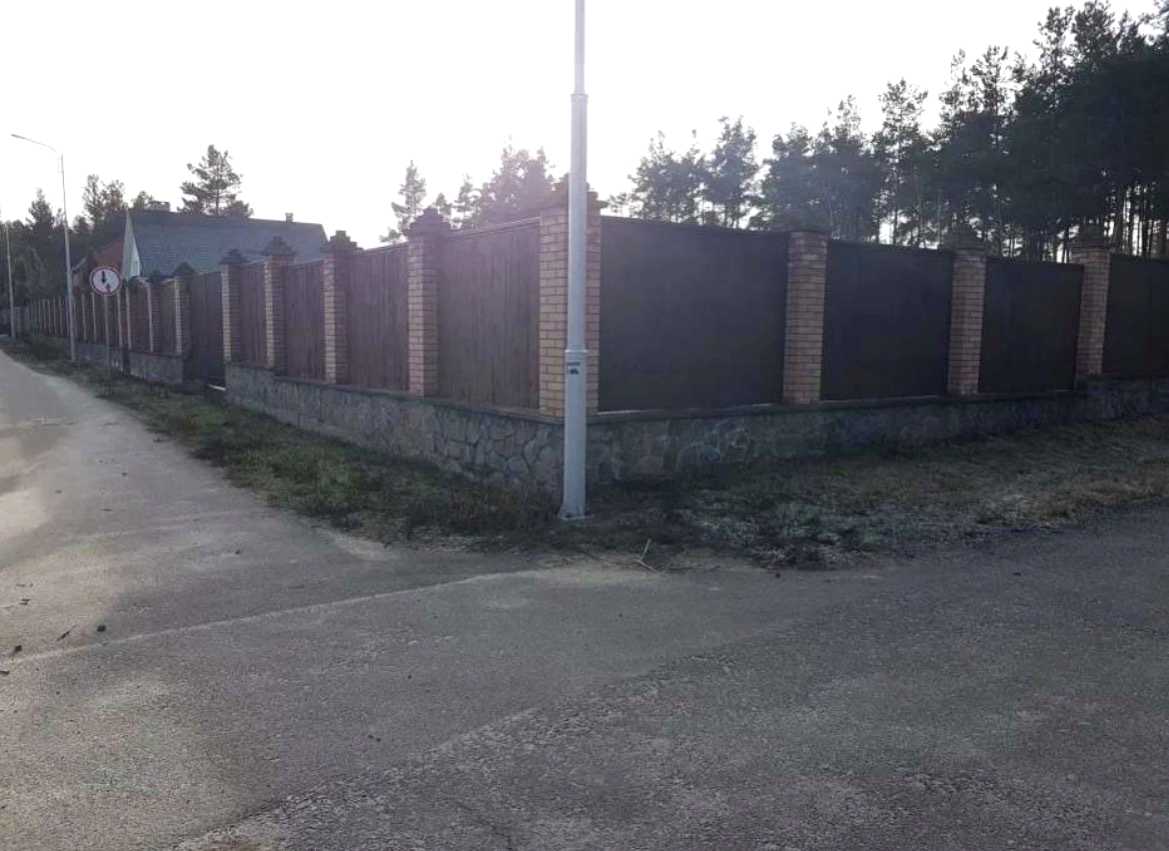 1877043871694310