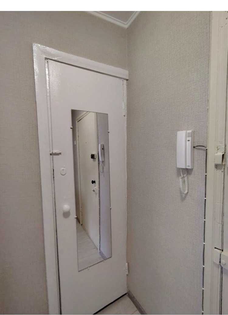 1877044511622537