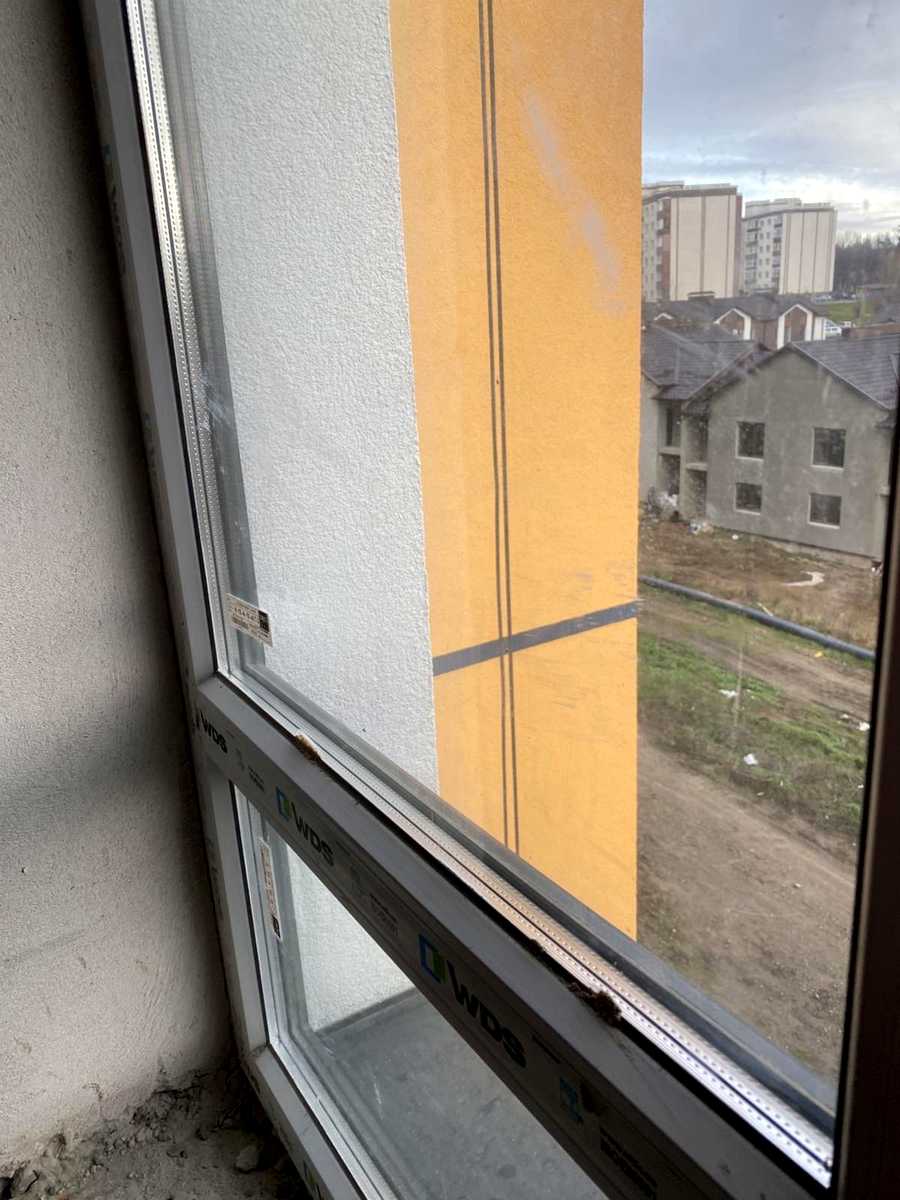1877044616775539