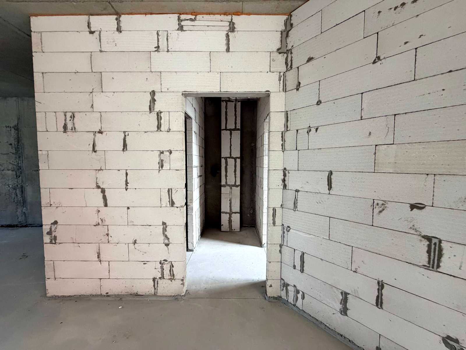1877044817511121