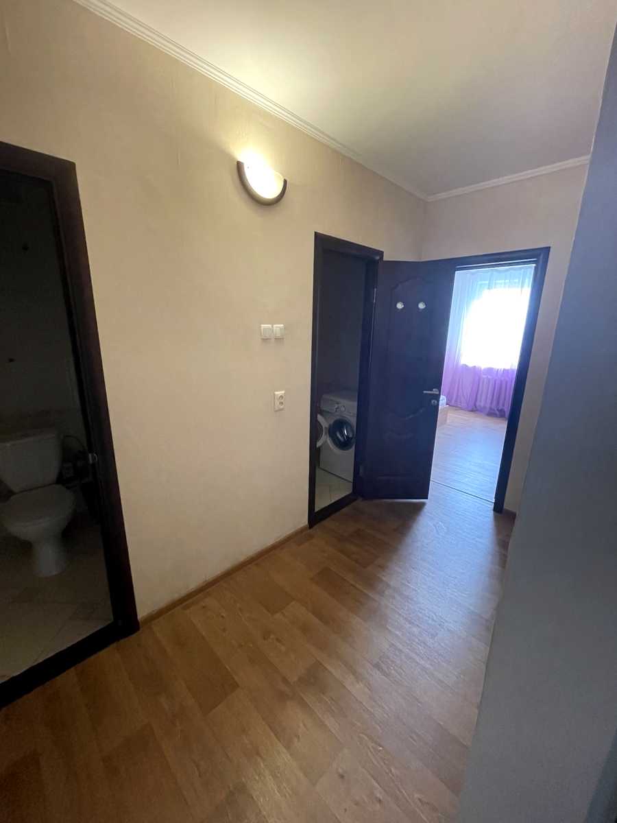 1877045347430624