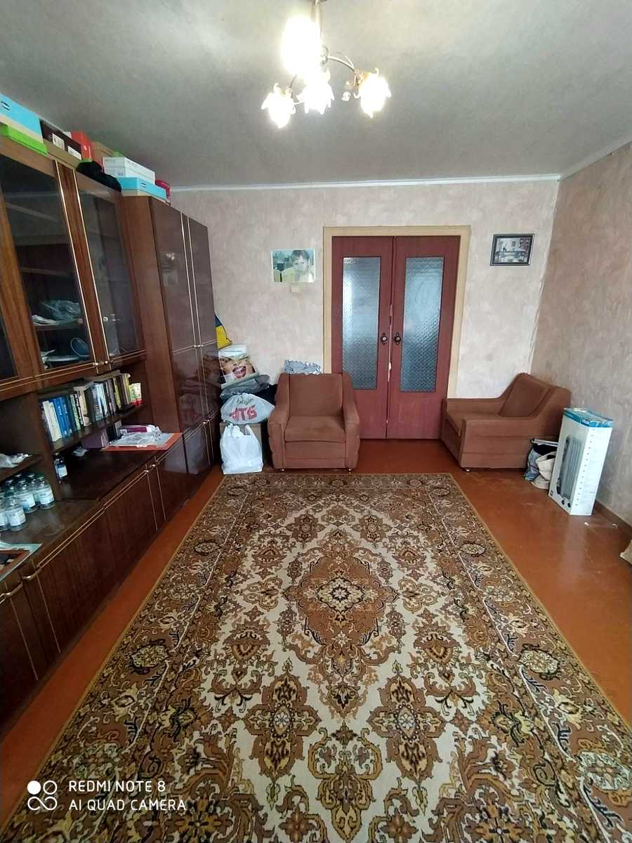1877048719803378