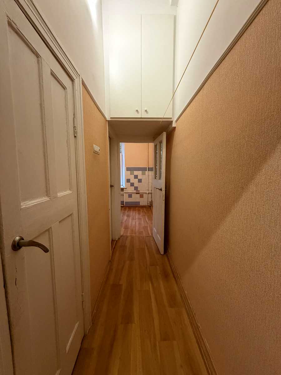 1877049322517391