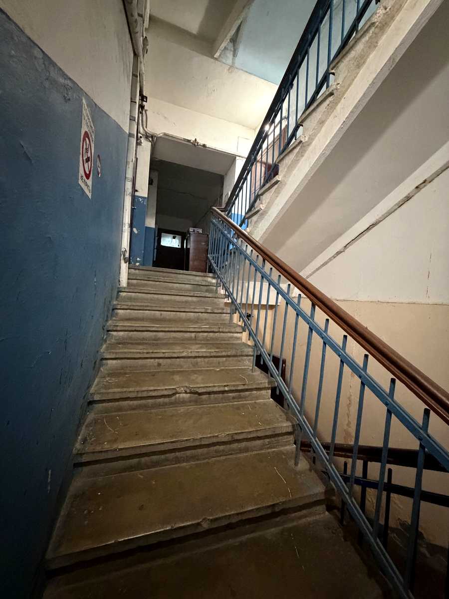 1877049328814687