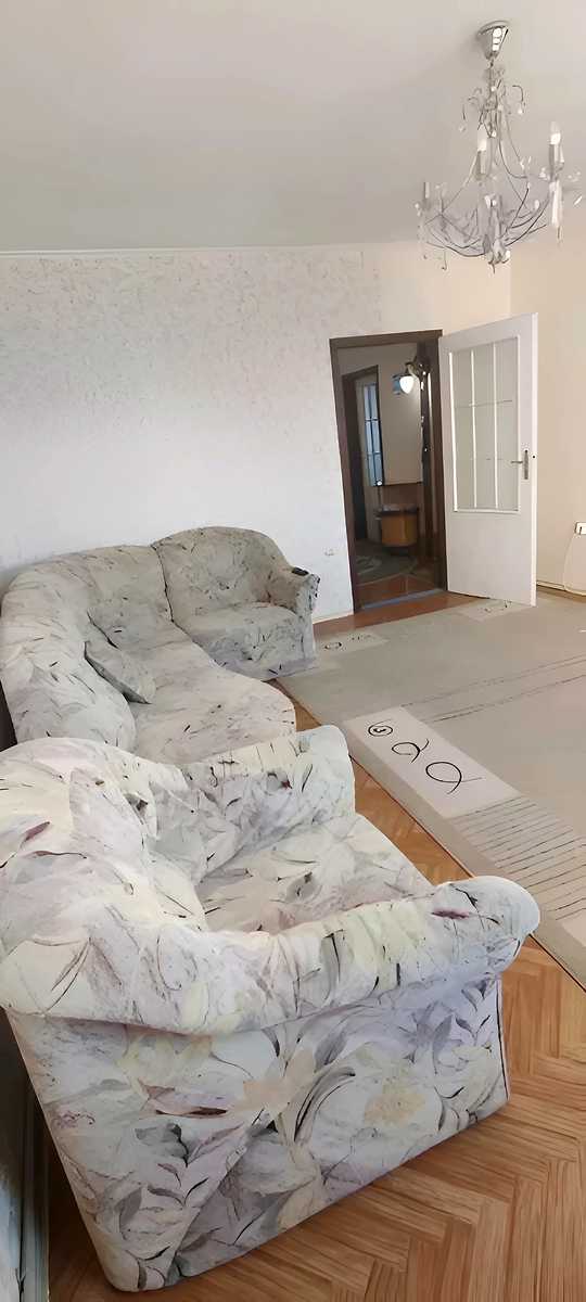 1877050891324208
