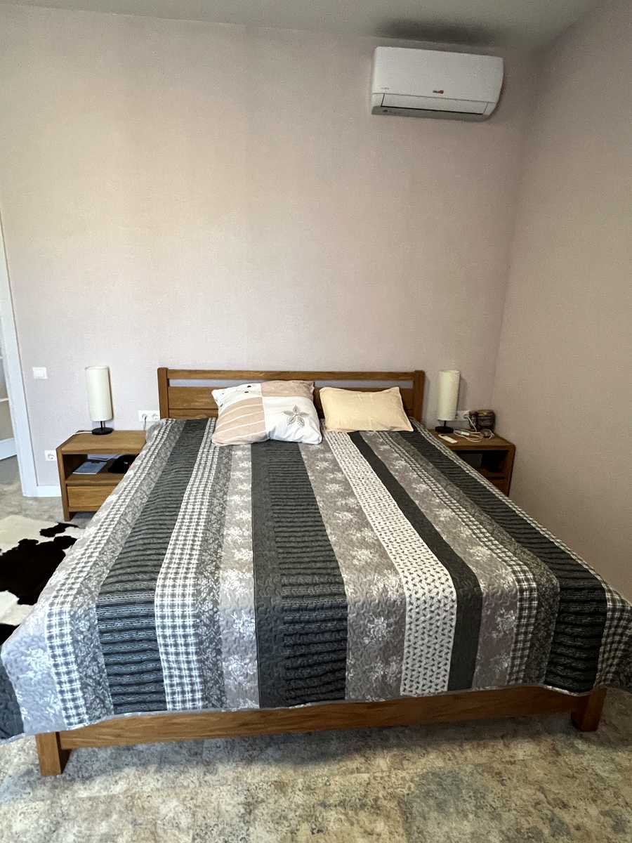 1877051161123326