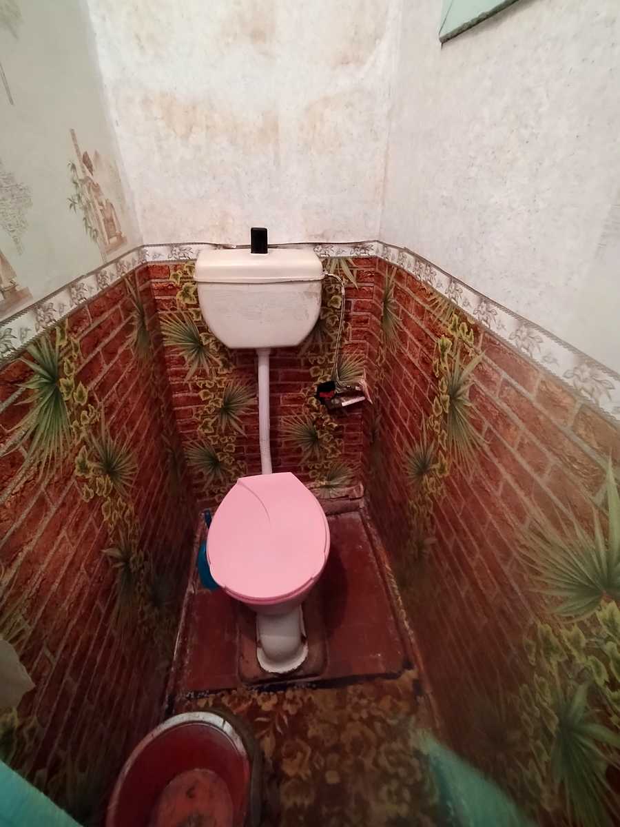 1877051819359557