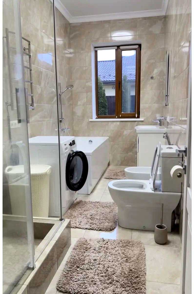 1877052087937133