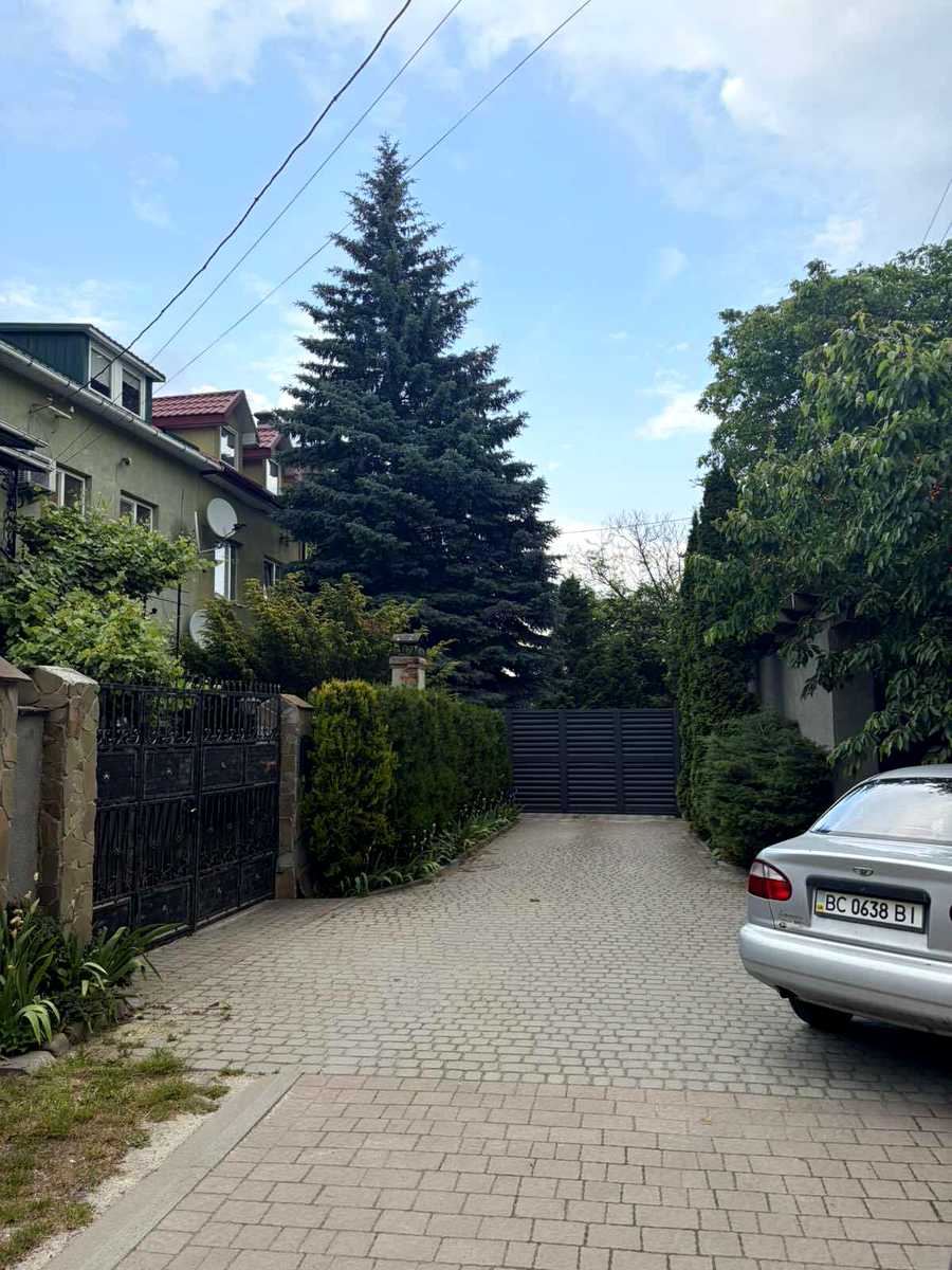 1877052394164525