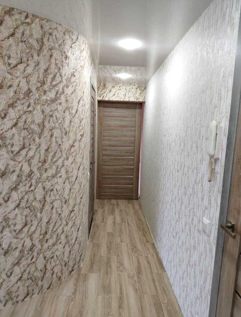 1877053432726582