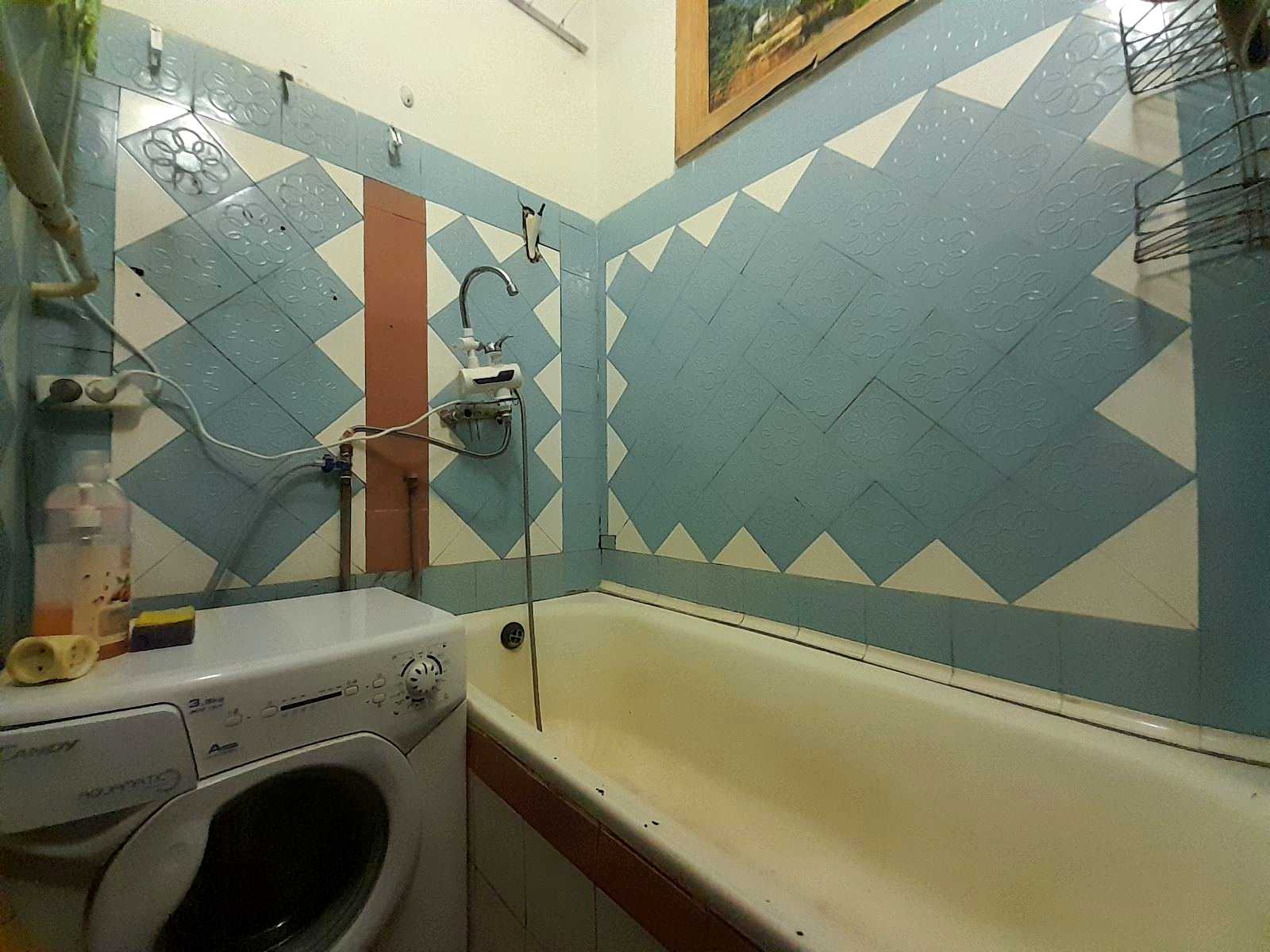 1877054750172481