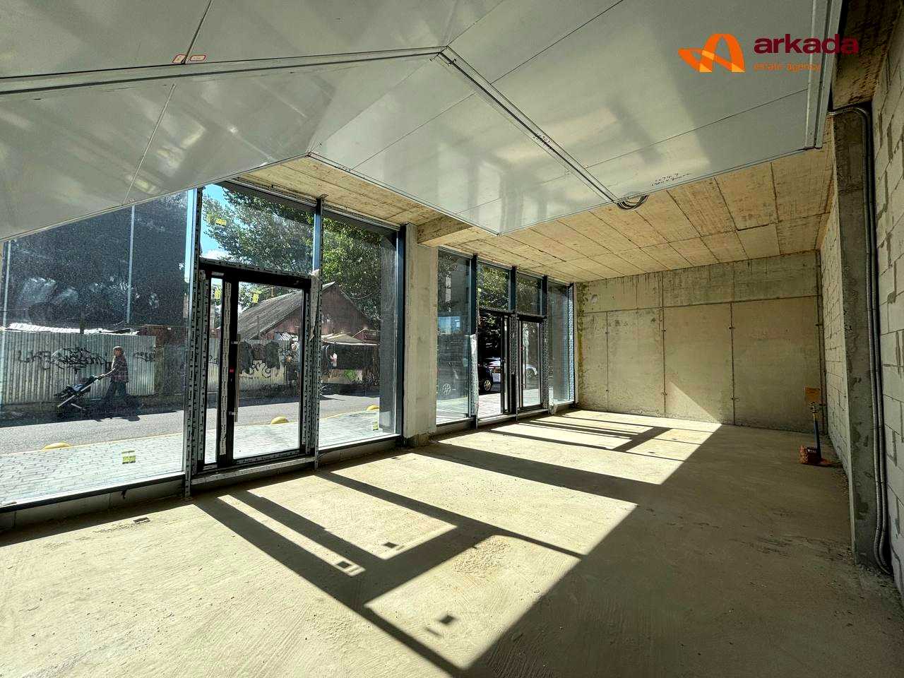 1877055154660582