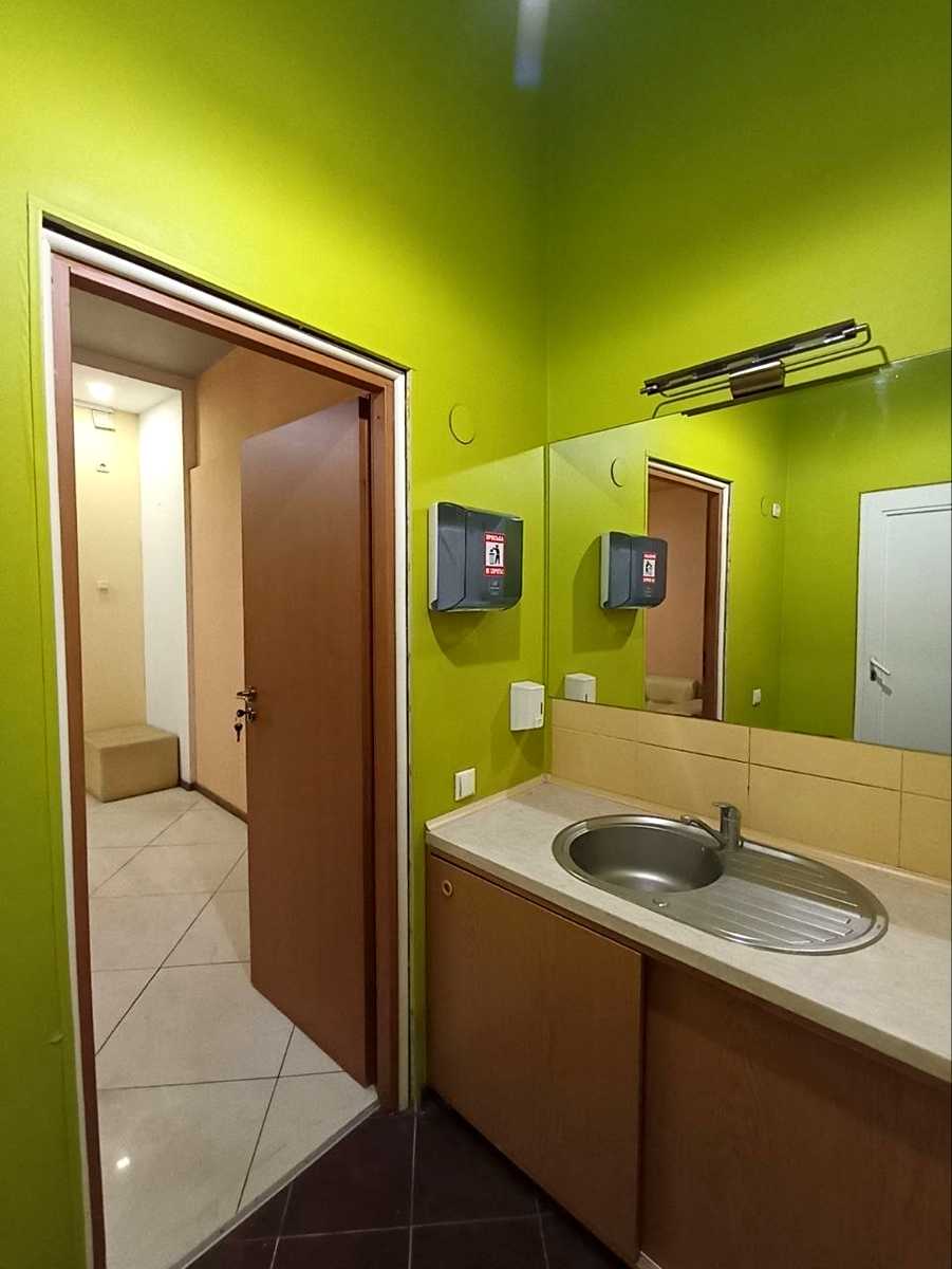 1877060863496634