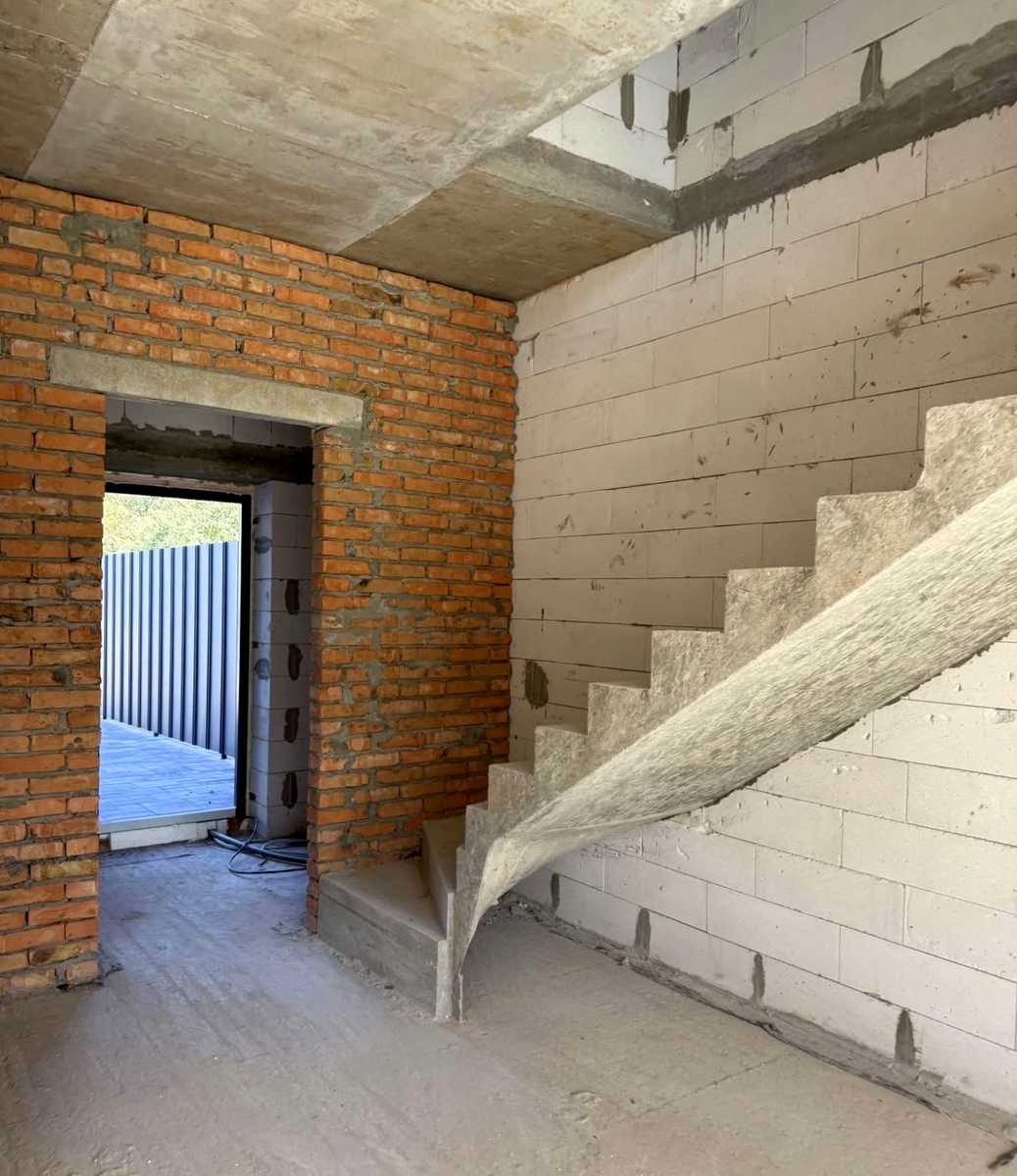 1877061057961117